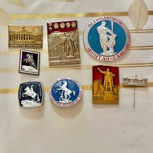 VTG Lot Of 8 Soviet Era Pins Badges Leningrad City St. Petersburg USSR